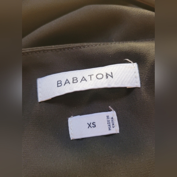 Aritzia Babaton olive green randy blouse - Picture 2 of 3